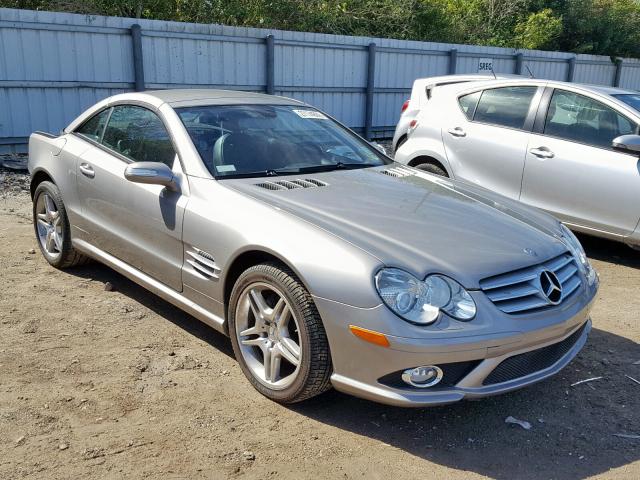 WDBSK71F57F121496 - 2007 MERCEDES-BENZ SL 550 SILVER photo 1