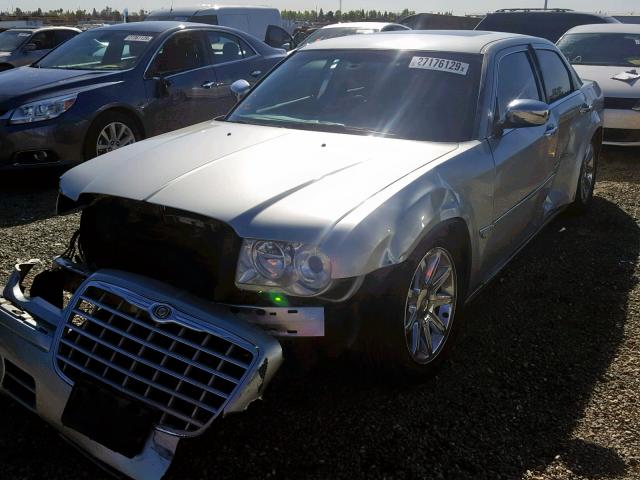 2C3LA63H66H320849 - 2006 CHRYSLER 300C SILVER photo 2