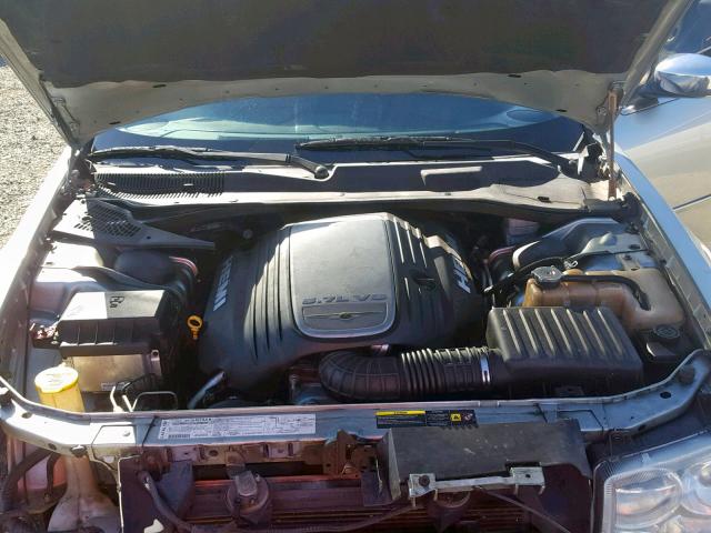 2C3LA63H66H320849 - 2006 CHRYSLER 300C SILVER photo 7