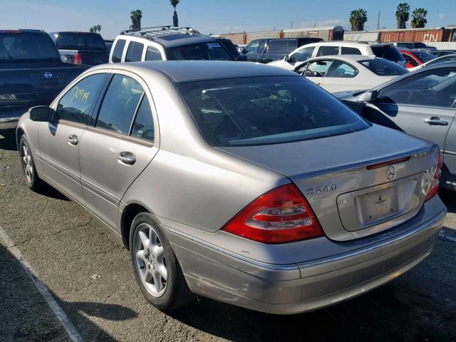 WDBRF61J24A546359 - 2004 MERCEDES-BENZ C 240 SILVER photo 3