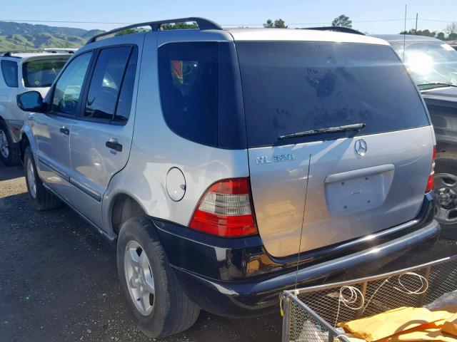 4JGAB54E8WA036180 - 1998 MERCEDES-BENZ ML 320 SILVER photo 3