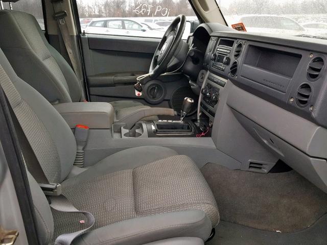 1J8HG48K37C661616 - 2007 JEEP COMMANDER WHITE photo 5