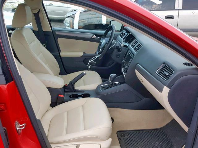 3VWLA7AJXFM261469 - 2015 VOLKSWAGEN JETTA TDI RED photo 5