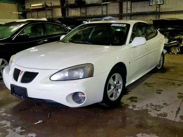 2G2WP552961136285 - 2006 PONTIAC GRAND PRIX WHITE photo 2