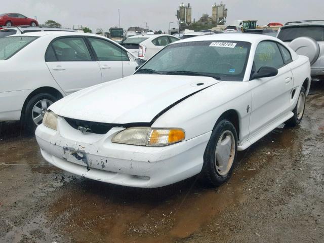 1FALP4042SF127535 - 1995 FORD MUSTANG WHITE photo 2