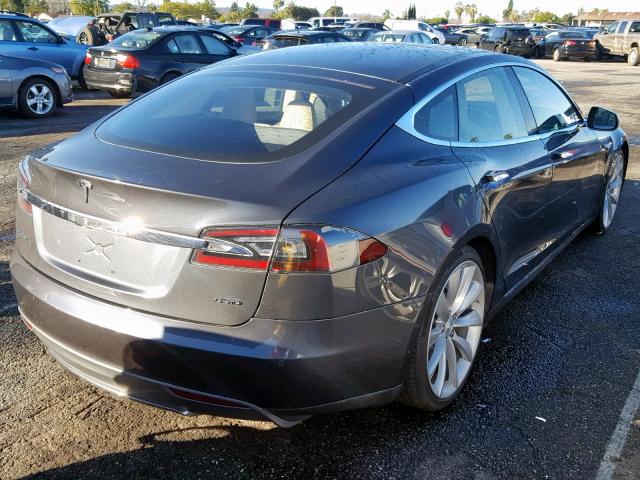 5YJSA1E21FF114394 - 2015 TESLA MODEL S GRAY photo 4