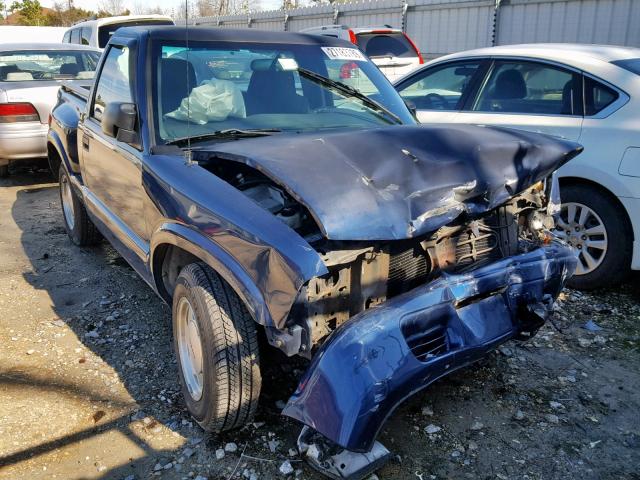 1GTCS145X28109265 - 2002 GMC SONOMA BLUE photo 1