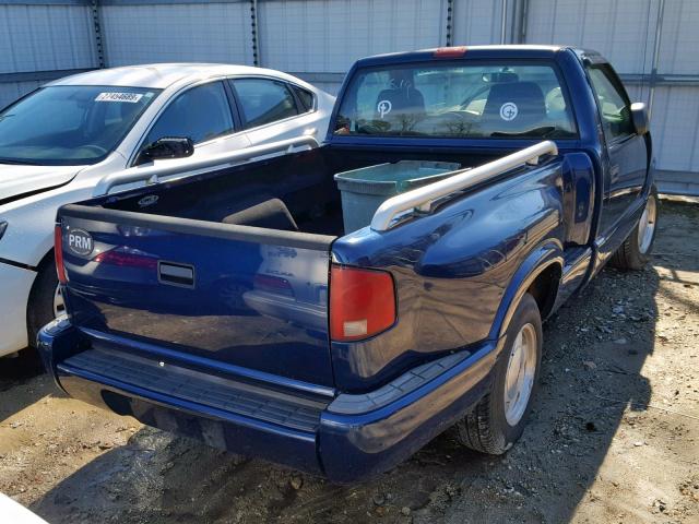 1GTCS145X28109265 - 2002 GMC SONOMA BLUE photo 4