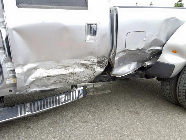 1FT8W4DT3FEB40133 - 2015 FORD F450 SUPER SILVER photo 9