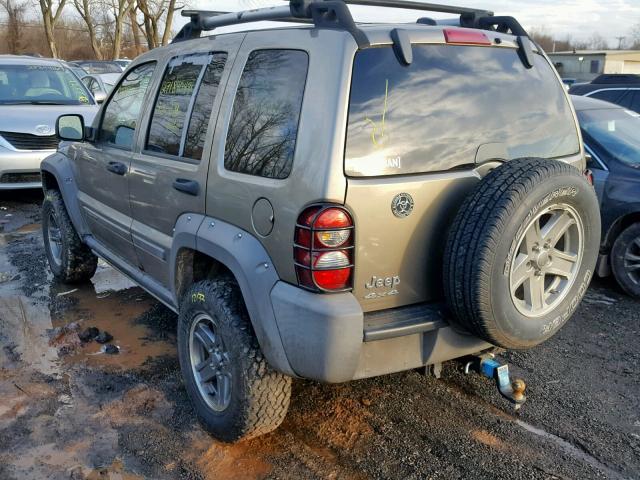 1J8GL38K35W671446 - 2005 JEEP LIBERTY RE BEIGE photo 3