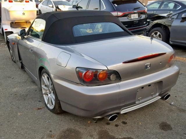 JHMAP21494T001308 - 2004 HONDA S2000 SILVER photo 3