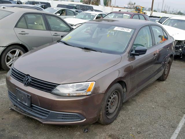 3VW2K7AJ1DM402239 - 2013 VOLKSWAGEN JETTA BASE BROWN photo 2