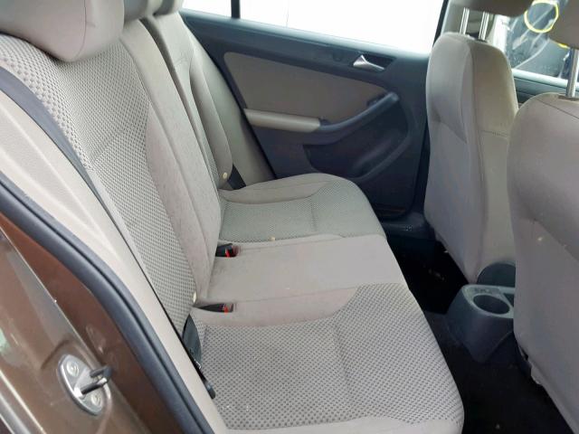 3VW2K7AJ1DM402239 - 2013 VOLKSWAGEN JETTA BASE BROWN photo 6