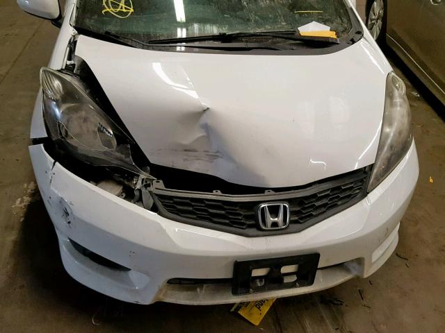 JHMGE8H59CC020814 - 2012 HONDA FIT SPORT WHITE photo 9