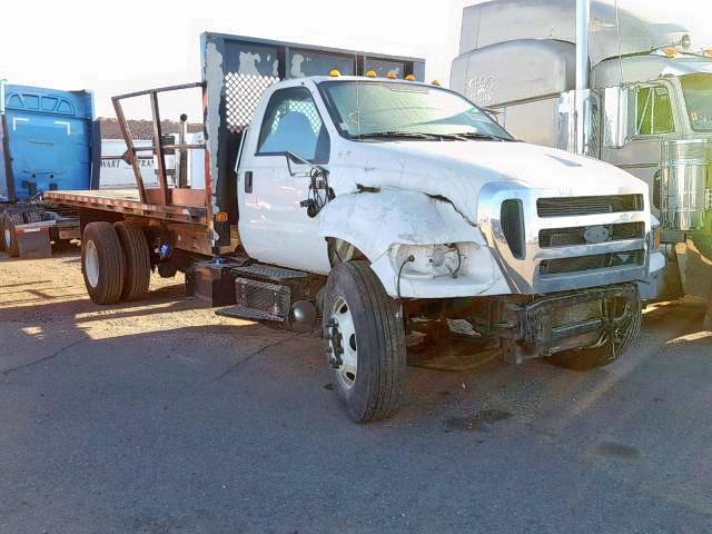 3FRWF6FC4FV605073 - 2015 FORD F650 SUPER WHITE photo 1