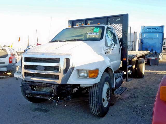 3FRWF6FC4FV605073 - 2015 FORD F650 SUPER WHITE photo 2