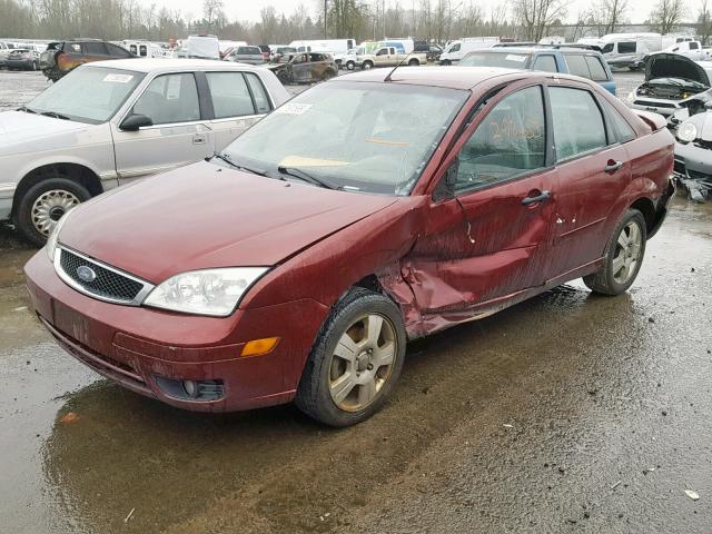 1FAHP34N27W139842 - 2007 FORD FOCUS ZX4 MAROON photo 2