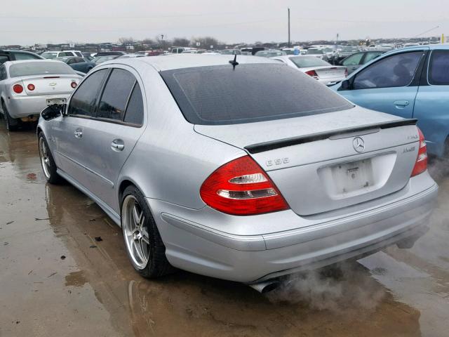 WDBUF76J76A883119 - 2006 MERCEDES-BENZ E 55 AMG SILVER photo 3