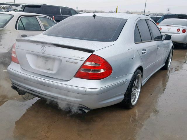 WDBUF76J76A883119 - 2006 MERCEDES-BENZ E 55 AMG SILVER photo 4