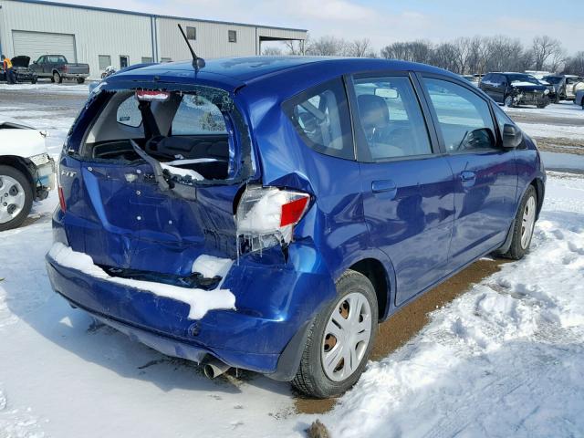 JHMGE88259S062367 - 2009 HONDA FIT BLUE photo 4