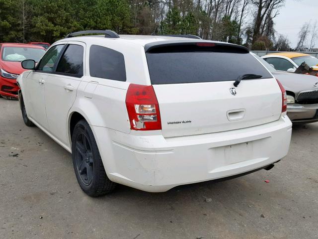 2D4FV37V68H163180 - 2008 DODGE MAGNUM SXT WHITE photo 3