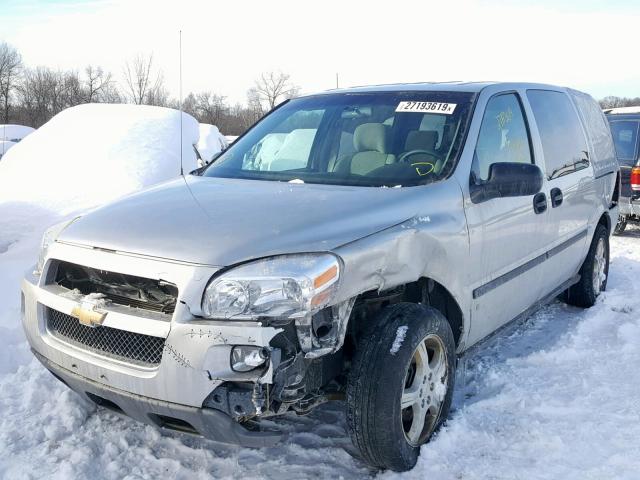 1GNDV231X7D169357 - 2007 CHEVROLET UPLANDER L 银色 照片 2