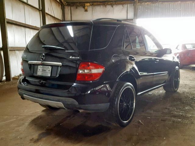 4JGBB86E07A284329 - 2007 MERCEDES-BENZ ML 350 BLACK photo 4