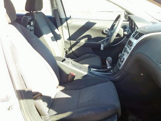 1G1ZH57B294274528 - 2009 CHEVROLET MALIBU 1LT ვერცხლისფერი ფოტო 5