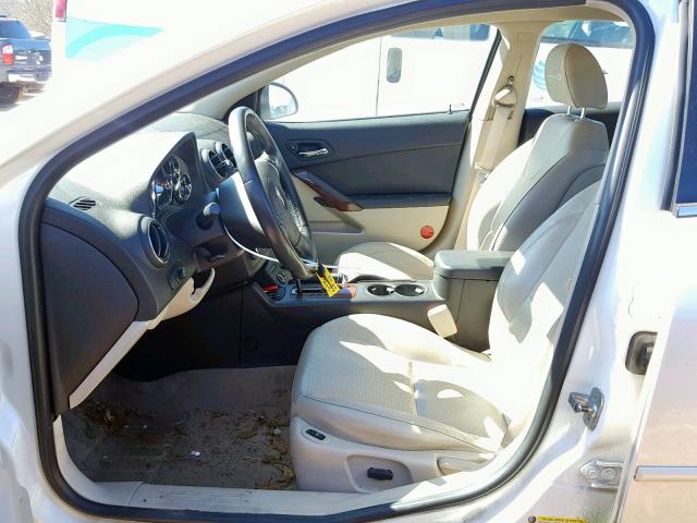 1G2ZH57N094109647 - 2009 PONTIAC G6 GT WHITE photo 5