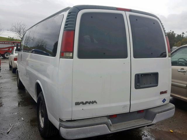 1GJHG39R311193220 - 2001 GMC SAVANA G35 WHITE photo 3