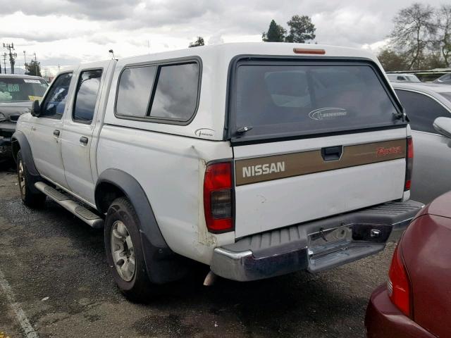 1N6ED27T3YC388726 - 2000 NISSAN FRONTIER C WHITE photo 3