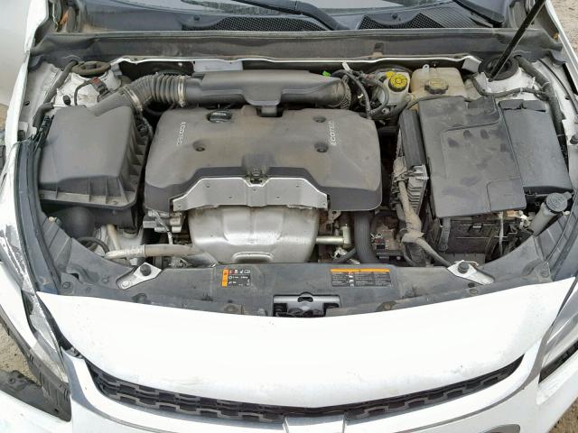 1G11B5SL1FF289343 - 2015 CHEVROLET MALIBU LS 白色 照片 7