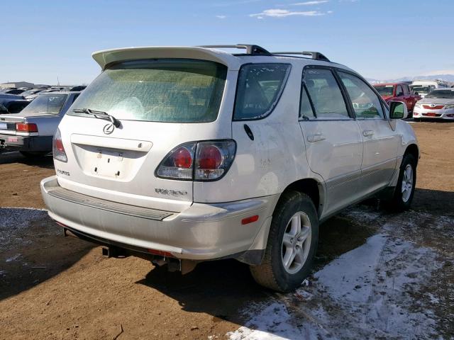 JTJHF10U310174038 - 2001 LEXUS RX 300 WHITE photo 4