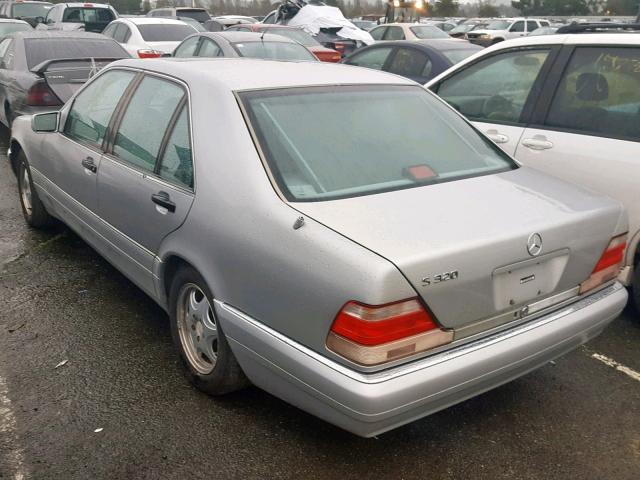 WDBGA32G4VA359438 - 1997 MERCEDES-BENZ S 320W SILVER photo 3