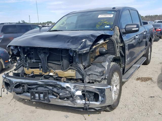 1N6AA1E54HN567044 - 2017 NISSAN TITAN SV BLACK photo 2