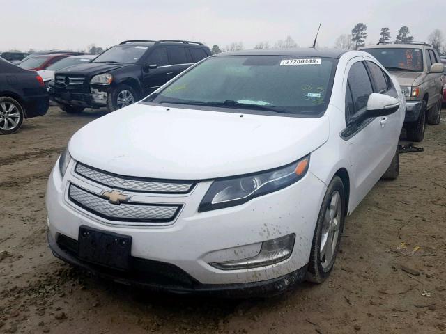 1G1RB6E43CU106447 - 2012 CHEVROLET VOLT WHITE photo 2