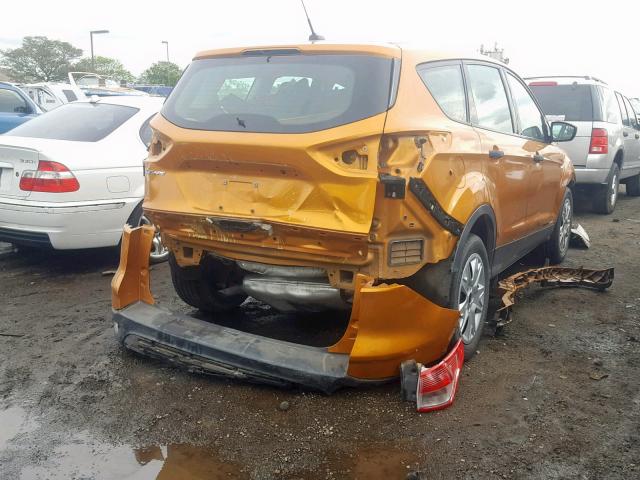 1FMCU0F70GUB73165 - 2016 FORD ESCAPE S YELLOW photo 4