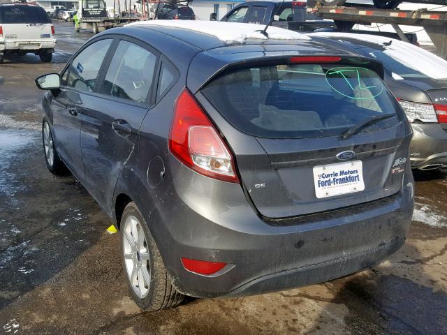 3FADP4EJ9FM223882 - 2015 FORD FIESTA SE GRAY photo 3