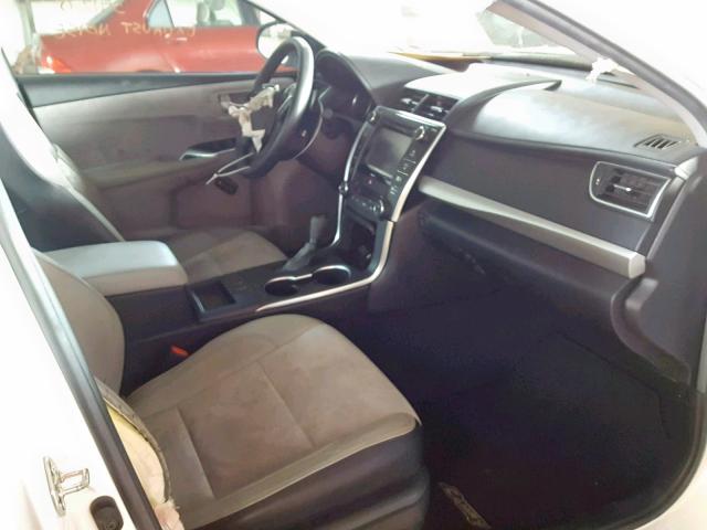 4T1BK1FK6HU577214 - 2017 TOYOTA CAMRY XSE WHITE photo 5