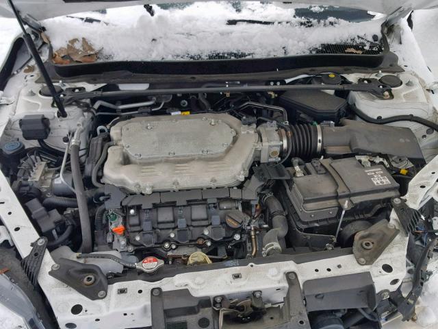 19UUB2F39GA011576 - 2016 ACURA TLX WHITE photo 7