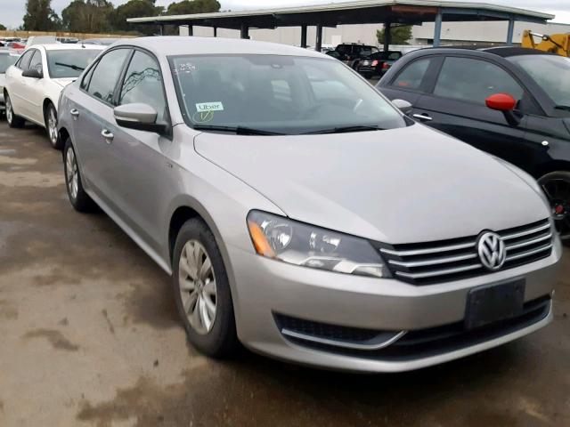 1VWAP7A3XDC146473 - 2013 VOLKSWAGEN PASSAT S SILVER photo 1