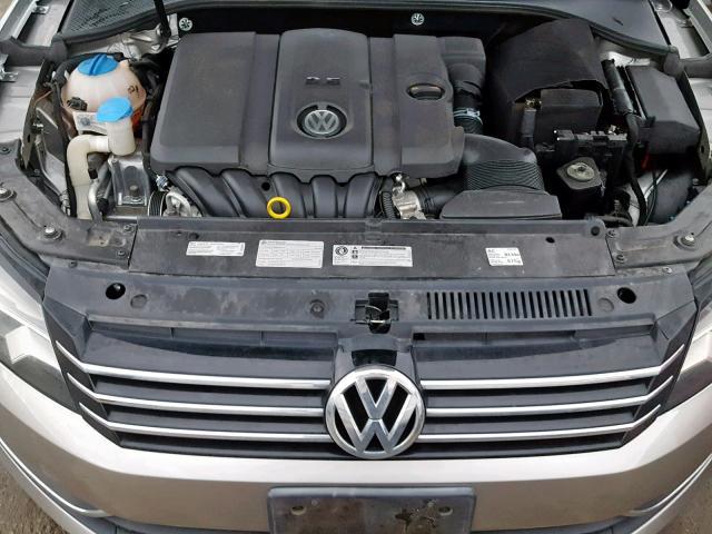 1VWAP7A3XDC146473 - 2013 VOLKSWAGEN PASSAT S SILVER photo 7