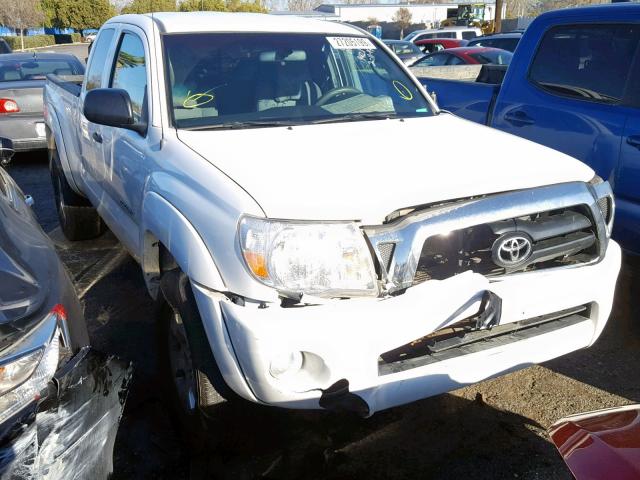 5TETU62N47Z369421 - 2007 TOYOTA TACOMA PRE WHITE photo 1