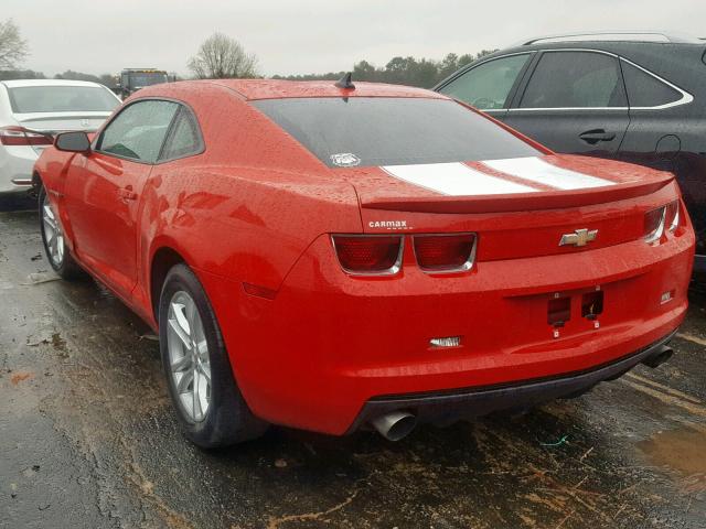 2G1FA1E31D9242381 - 2013 CHEVROLET CAMARO LS RED photo 3