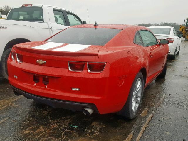 2G1FA1E31D9242381 - 2013 CHEVROLET CAMARO LS RED photo 4