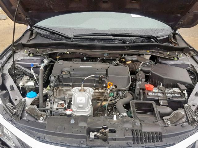 1HGCR2F54HA104113 - 2017 HONDA ACCORD SPO SILVER photo 7