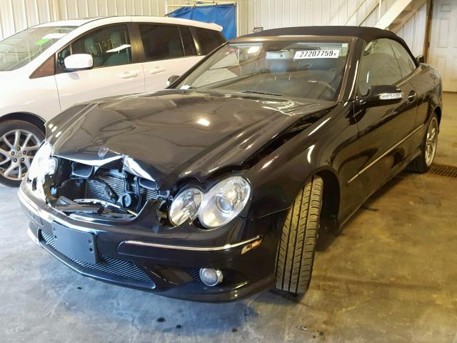 WDBTK72G38T097066 - 2008 MERCEDES-BENZ CLK 550 BLACK photo 2