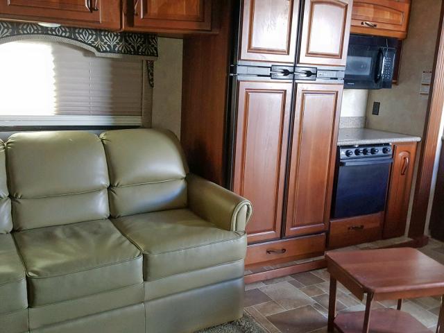 4YDF31024E4700366 - 2014 KEYSTONE MONTANA WHITE photo 7