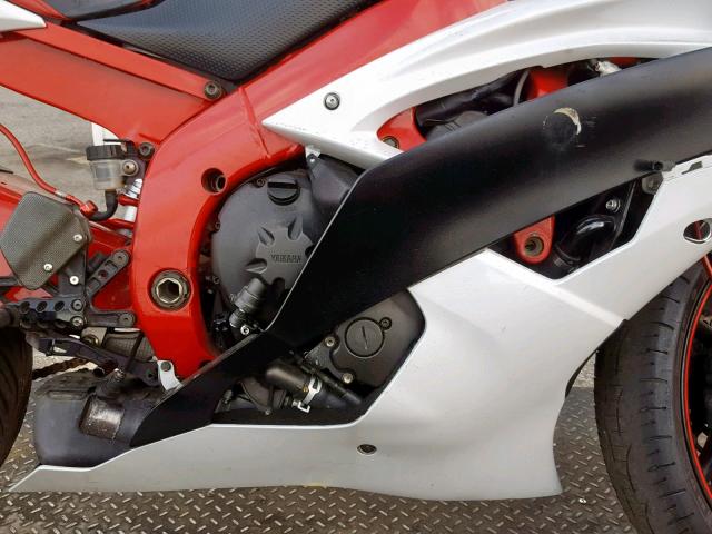 JYARJ16Y49A003400 - 2009 YAMAHA YZFR6 C RED photo 7