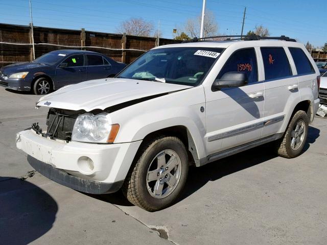 1J4HR58N86C353917 - 2006 JEEP GRAND CHER WHITE photo 2